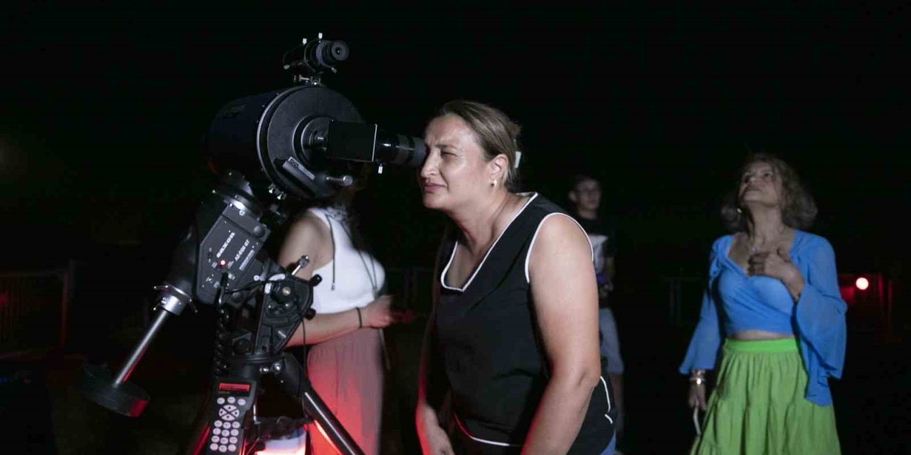 Mersinliler, Meteor Yağmurunu Gözlem Şenliğinde İzledi