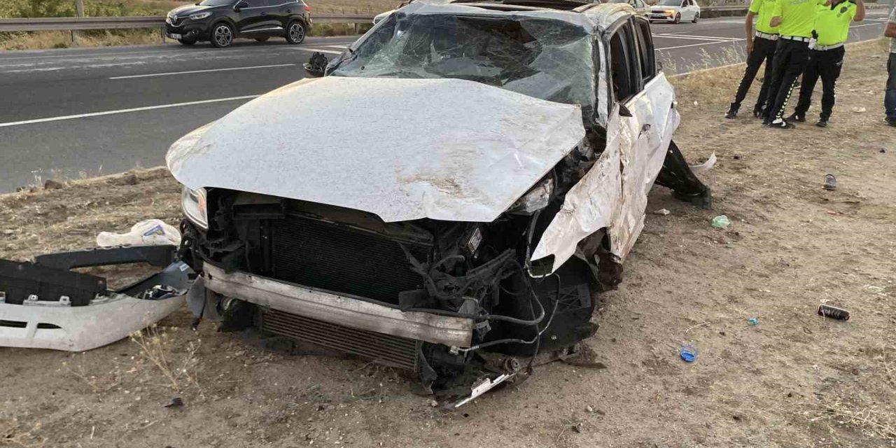 Aksaray’da Gurbetçi Ailenin Aracının Takla Attığı Kazada Ölü Sayısı 2’ye Yükseldi