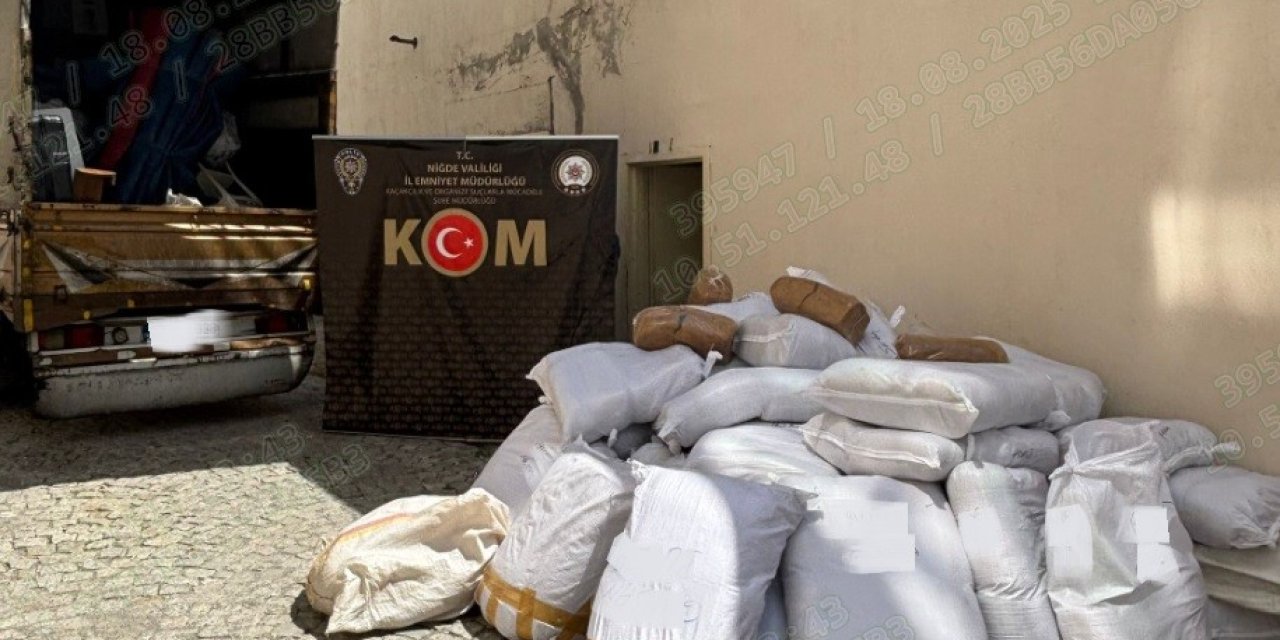 Niğde’de Kaçak Tütün Operasyonu: Bin 600 Kilo Yakalandı