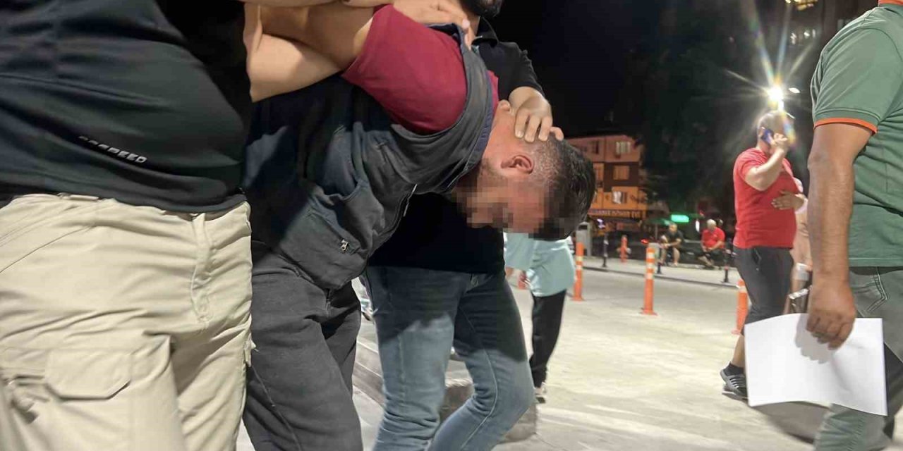 Çocuk Tacizcisi 250 Güvenlik Kamerasından Adım Adım Takip Edilip Yakalandı