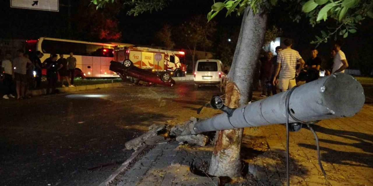 Kontrolden Çıkan Tofaş, Takla Atarak Durabildi: 1 Yaralı