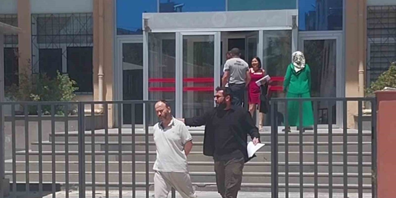 Annesini Katleden Şahıs, Bir Ay Olmadan Cezaevinde Öldü