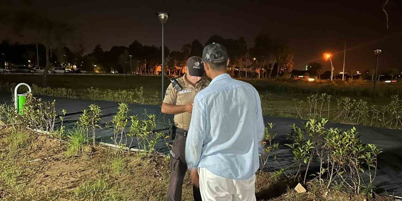 Antalya’da Eş Zamanlı Asayiş Uygulaması: Aranan 20 Kişi Yakalandı