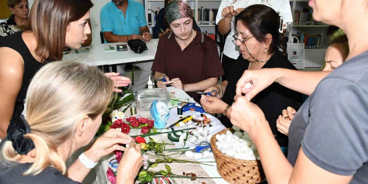 Alanya Üniversitesi El Sanatlarını Geleceğe Taşıyor