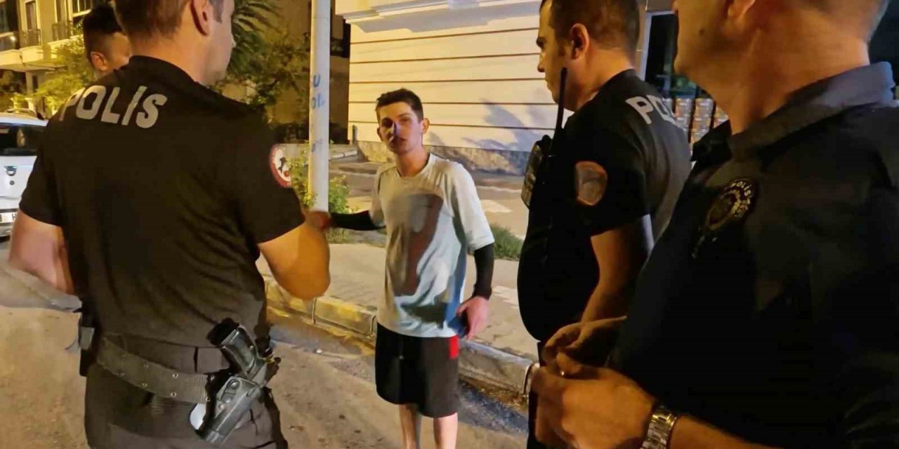 Dayak Yemek İçin "vur" Dedi, Dayak Atıp Gözaltına Alındı