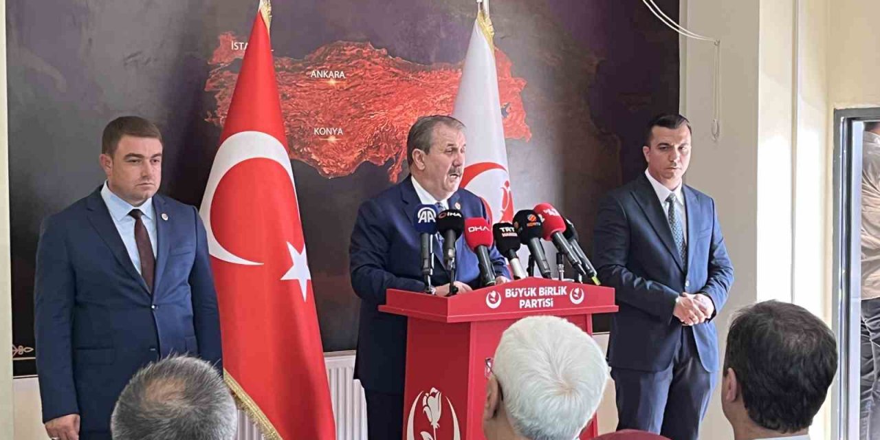 Mustafa Destici: "hakem Heyetimizden Hakkaniyetli Ve Adaletli Bir Duruş Sergileyip, Bu Yüzde 10’luk Refah Payını Vererek Toplu Sözleşmeyi Tamamlamasını Bekliyoruz"