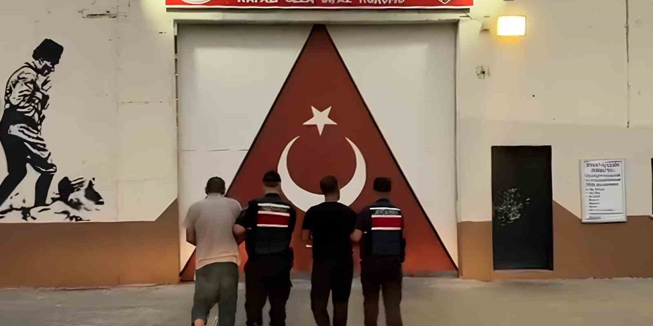 Mersin’de 2 Ton Bakır Kablo Çalan Hırsızlar Yakalanıp Tutuklandı