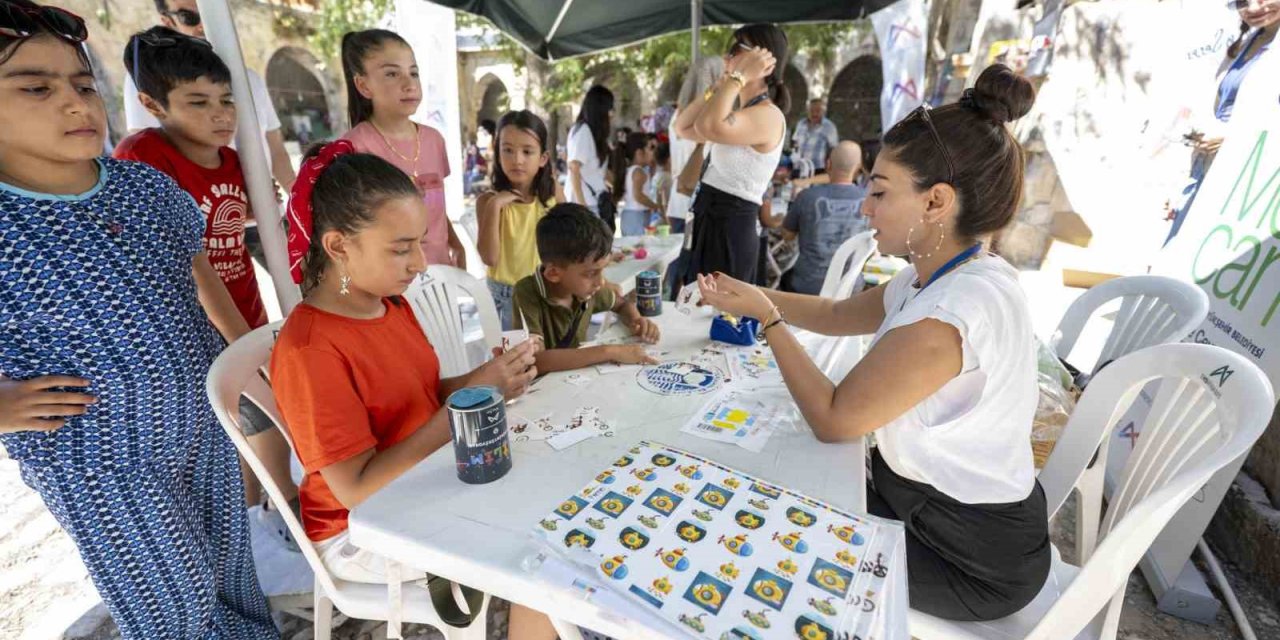 Mersin’de Herkes Bilimle Buluşuyor