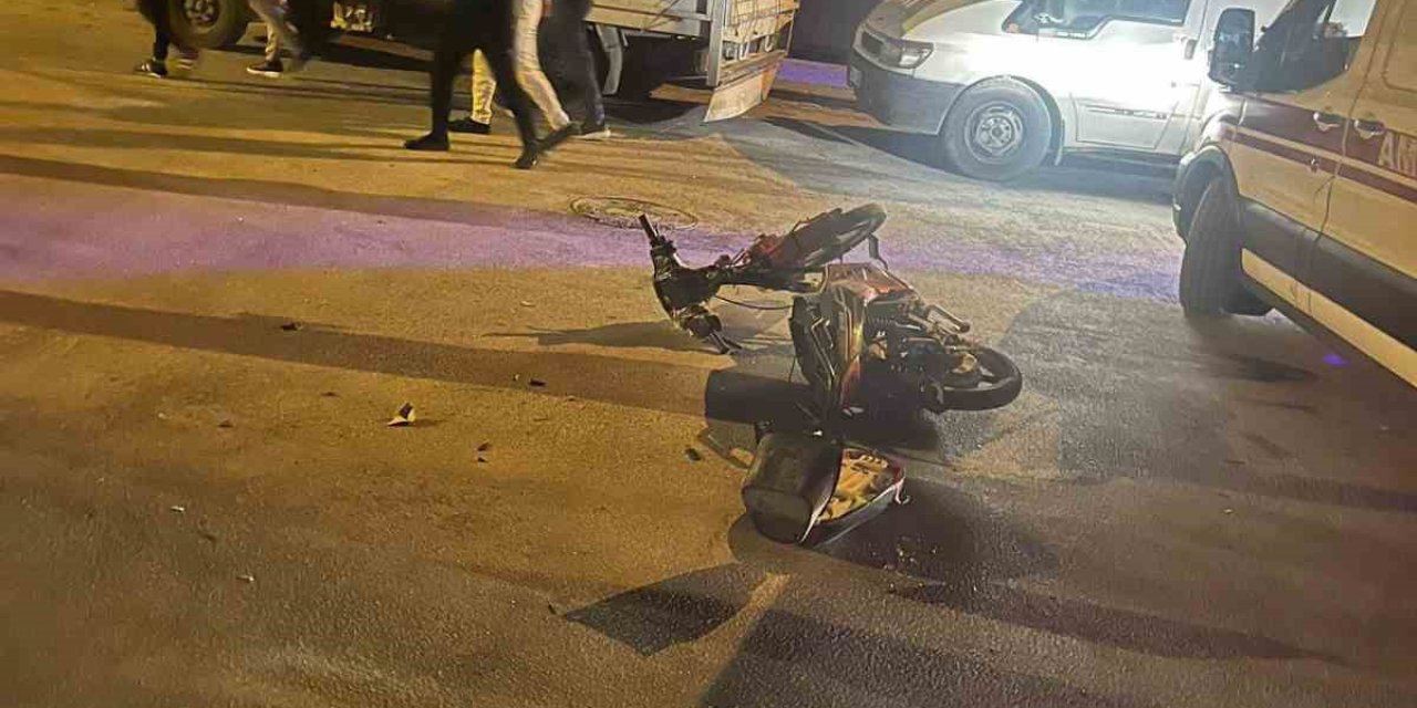 Karapınar’da Motosiklet Otomobille Çarpıştı: 1 Yaralı