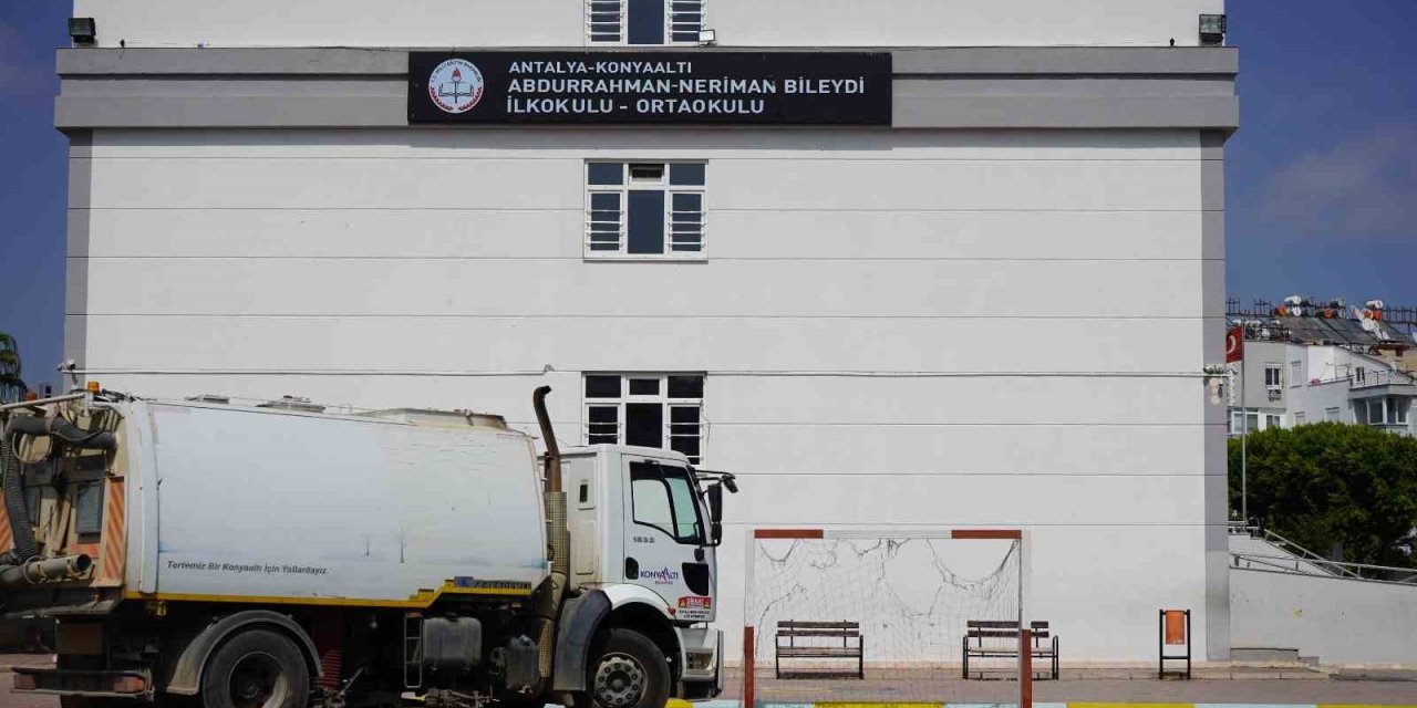 Konyaaltı’nda Okullar Yeni Döneme Hazır