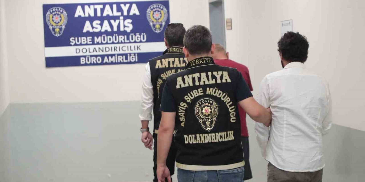 Antalya’da Son 2 Haftada Yarım Milyondan Fazla Kişi Sorgulandı, 392 Şüpheli Tutuklandı