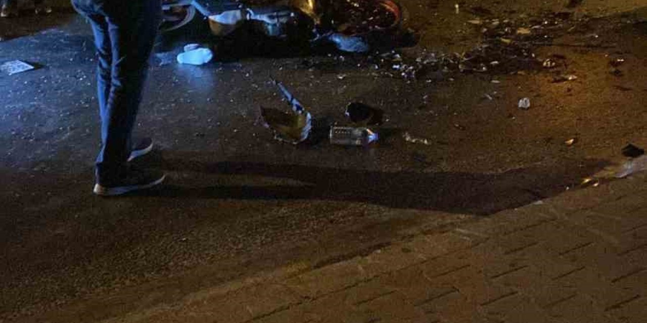 Otomobille Çarpışan Motosikletin Sürücüsü Hayatını Kaybetti