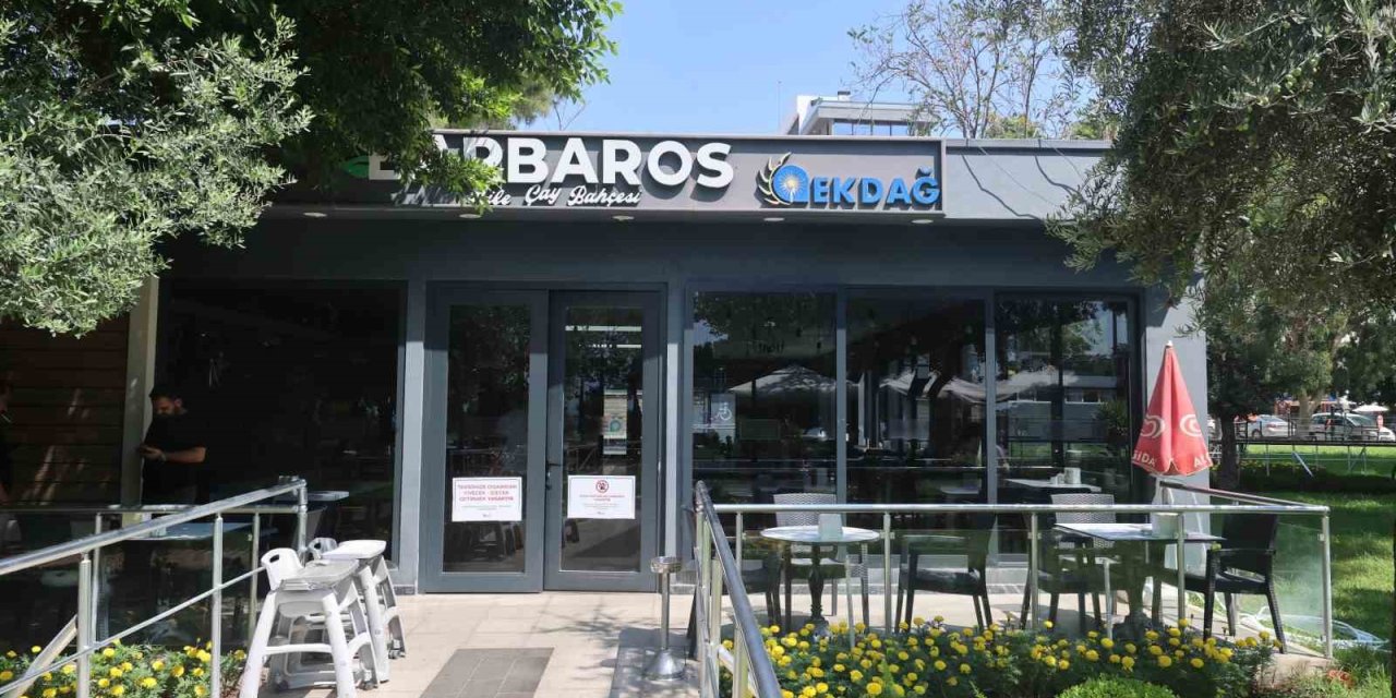 Barbaros Çay Bahçesi Kütüphanesi Açıldı