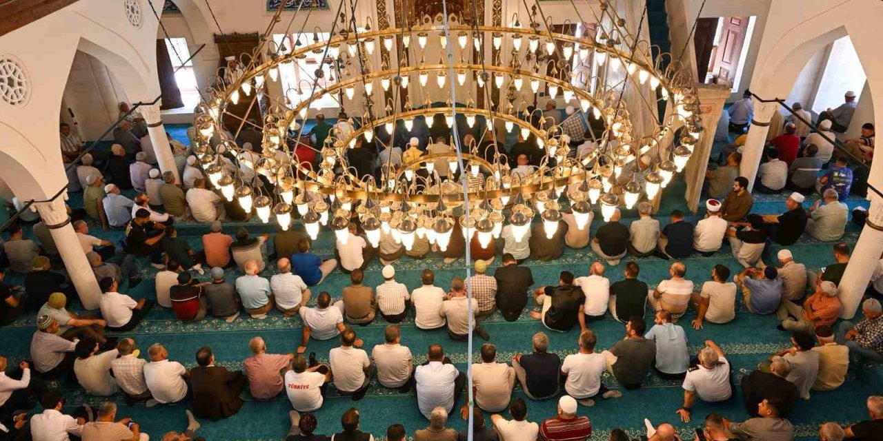 Ketenci Ömer Paşa Camii Yeniden İbadete Açıldı