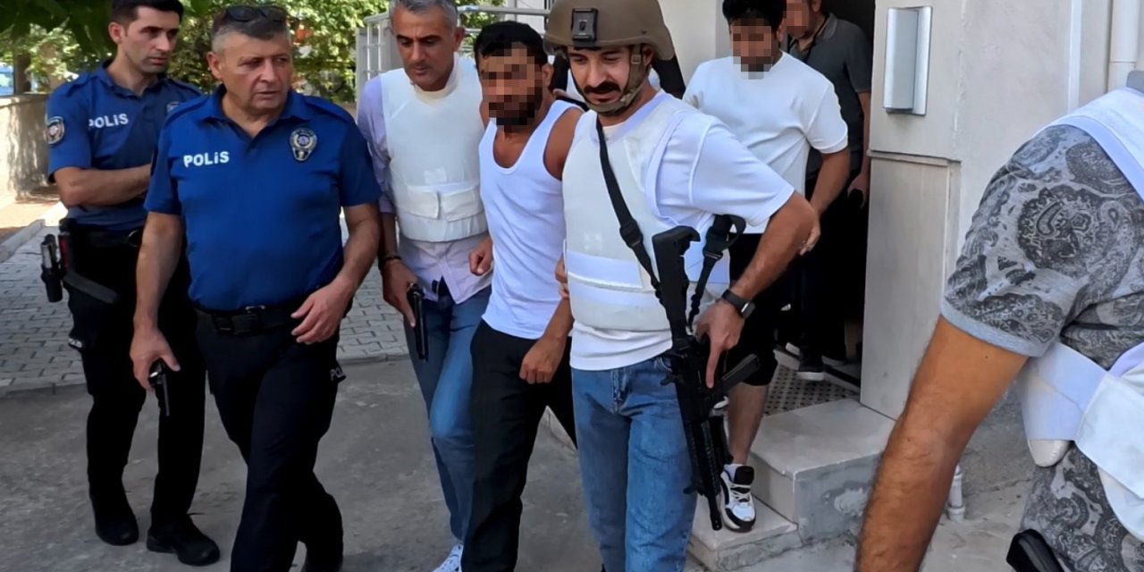 Eli Tüfekli Şahıs Film Sahnelerini Aratmayan Operasyonla Böyle Yakalandı