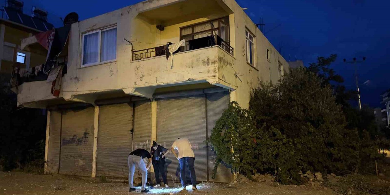 5 Metre Yükseklikteki Balkondan Düşen Bebek Yaralandı