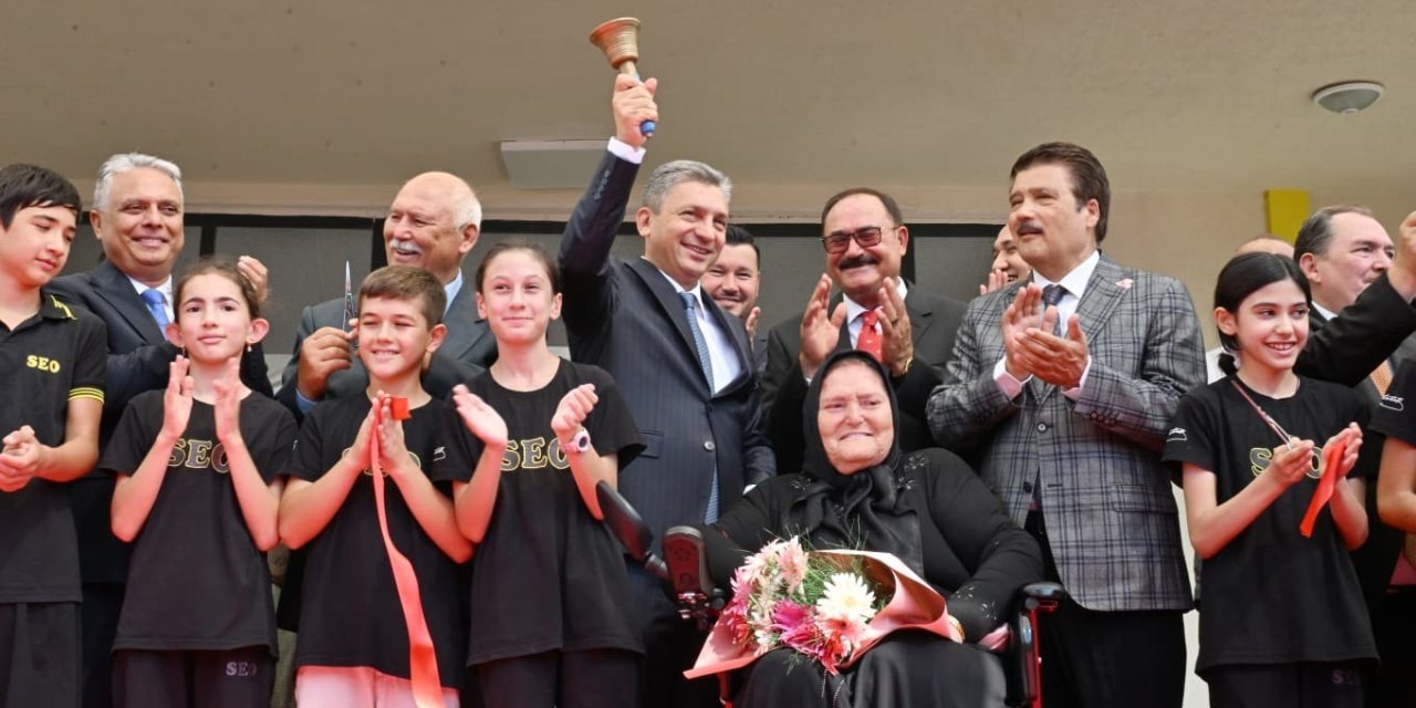 Antalya’da 526 Bsin 145 Öğrenci İçin Ders Zili Çaldı