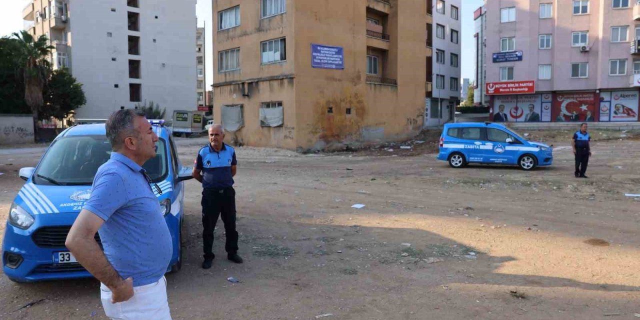 Mersin’deki ’kuş Pazarı’ Kaldırıldı