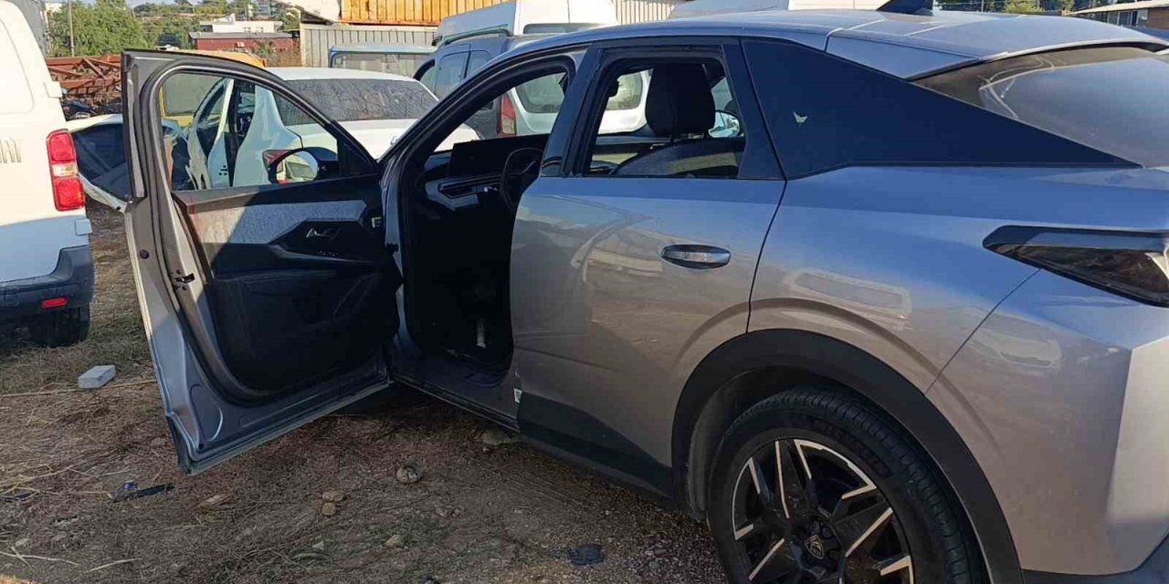 Antalya’da Genç Adam Kiraladığı Araçta Başından Vurulmuş Halde Bulundu