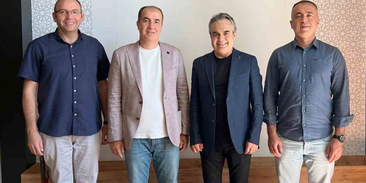 Selçuk Üniversitesi Öğrencilerine Dünyanın Saygın Üniversitelerinde Akademik Eğitim Fırsatı