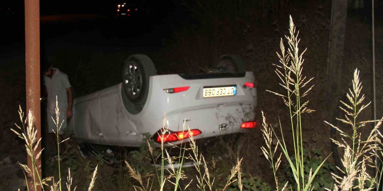 Takla Atan Araçtan Burnu Kanamadan Çıktılar