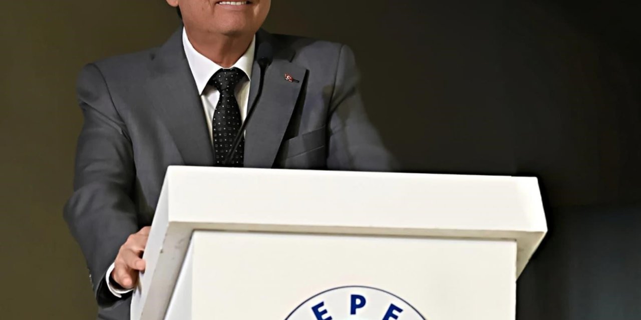 Kepez Belediye Başkanı, 1,5 Yıllık Hizmet Sürecini Değerlendirdi