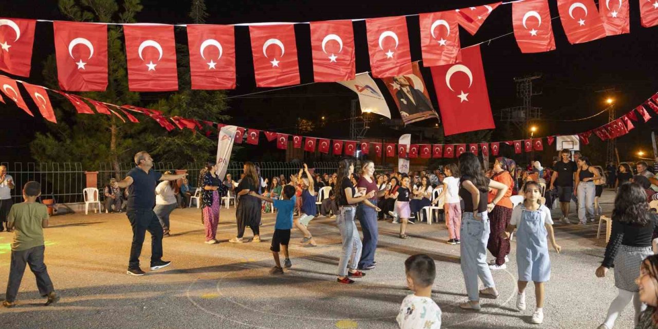 Mersin’in Yaylaları Türküler Ve Halk Oyunlarıyla Şenlendi