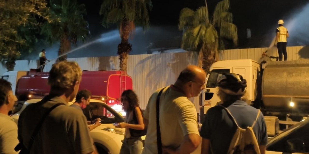 Antalya Arkeoloji Müzesi’ndeki 100 Bine Yakın Eser Güvenli Bir Şekilde Depolara Taşındı