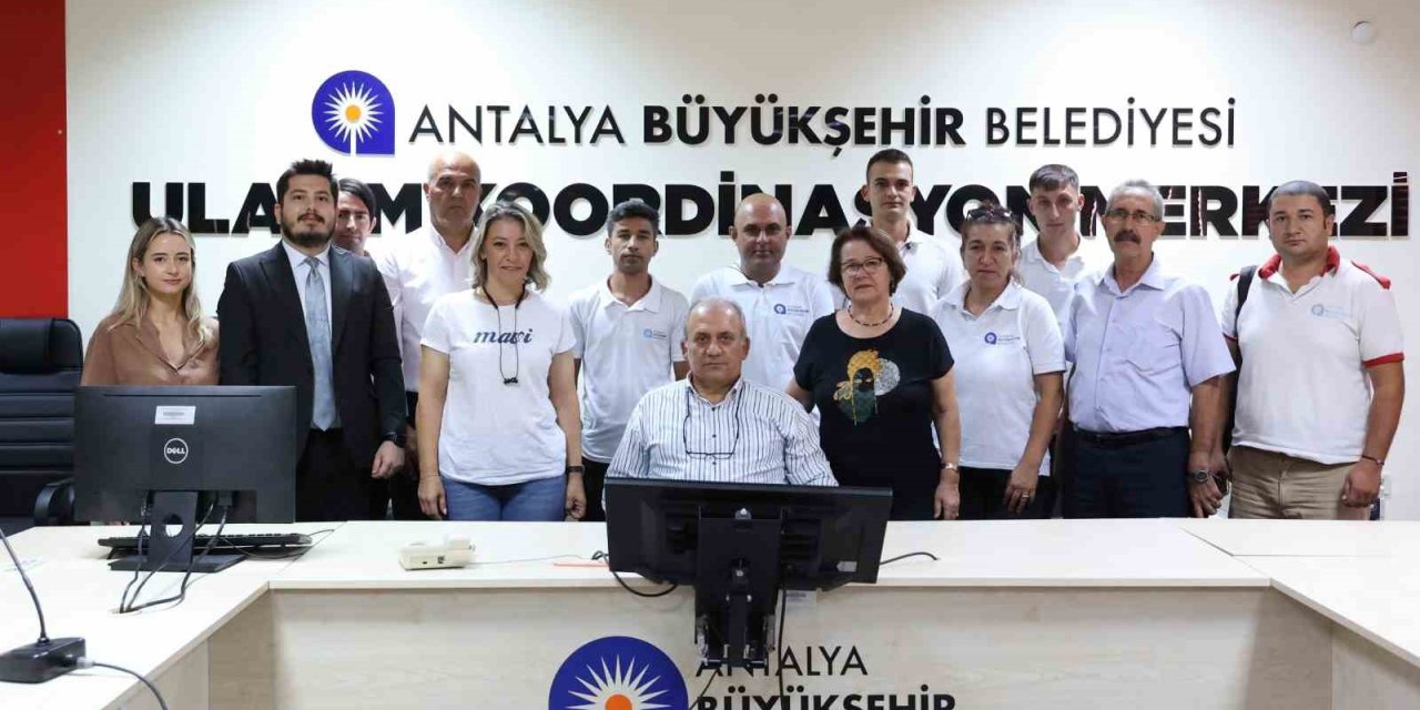 Toplu Ulaşım Şoförlerine Engelli Ve Otizm Farkındalığı Eğitimi