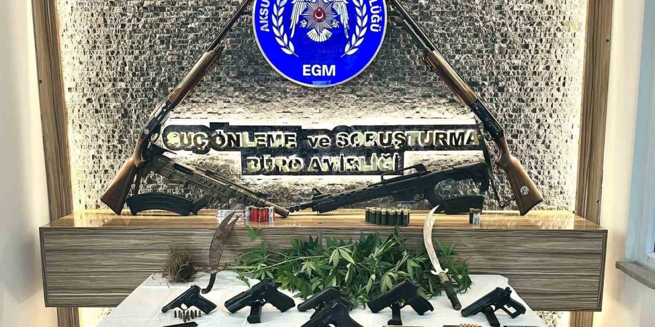 Antalya’da Çok Sayıda Ruhsatsız Silah Ele Geçti: 9 Gözaltı