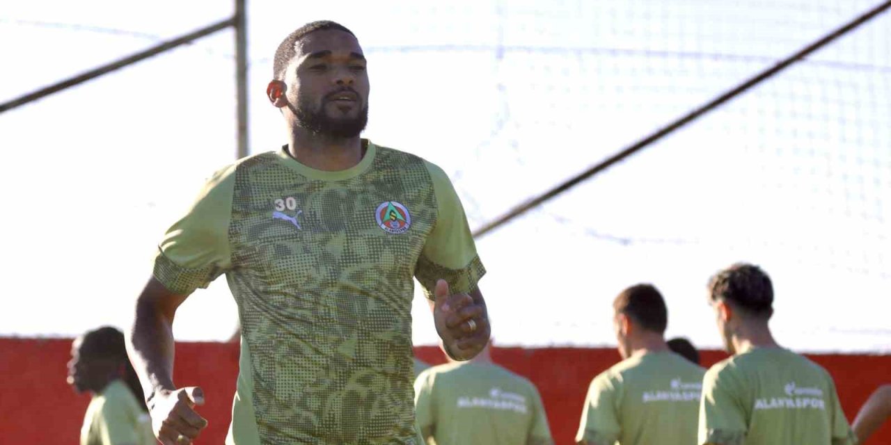 Alanyaspor, Fenerbahçe Maçı Hazırlıklarını Tamamladı