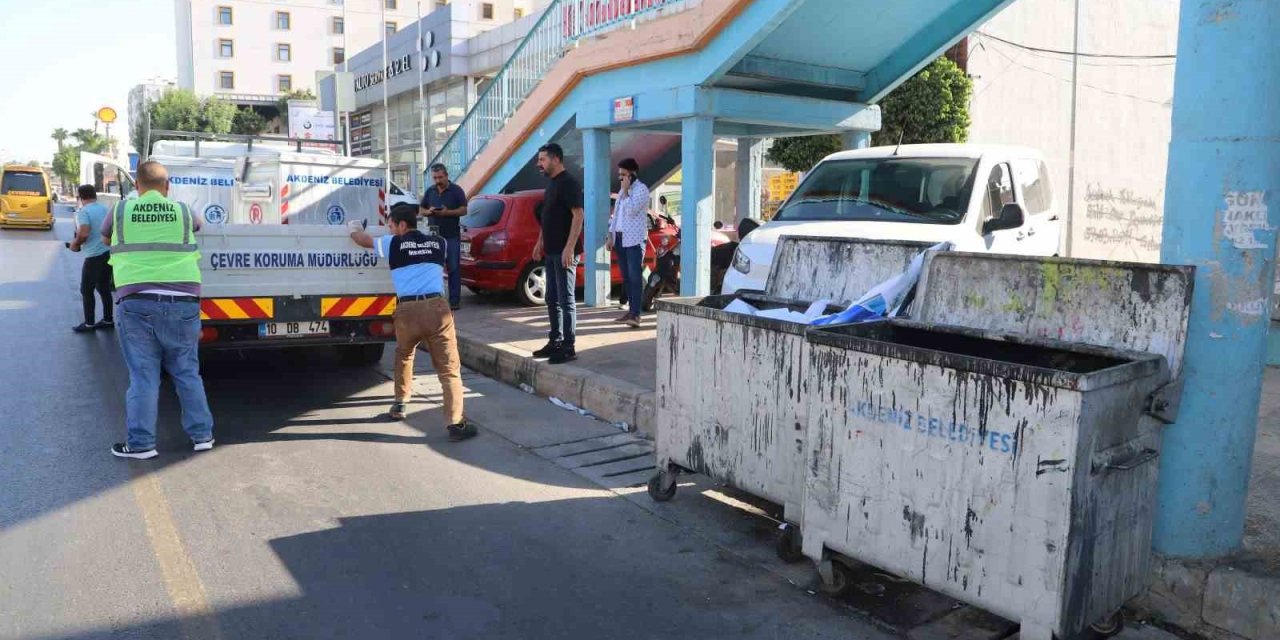 Akdeniz’de Yeni Çöp Konteynerleri Cadde Ve Sokaklara Yerleştiriliyor