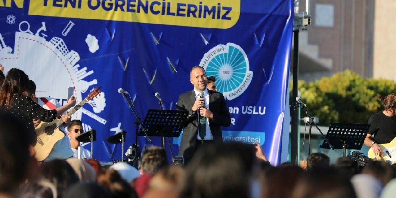 Başkan Özdemir: "niğde, Öğrenci Dostu Şehir Olma Yolunda İlerliyor"
