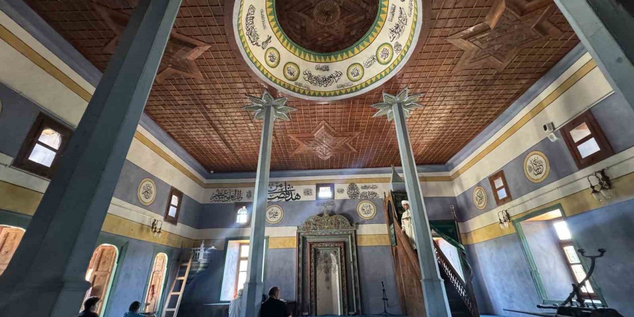 Restorasyonu Tamamlanan Tarihi Sarıhacılar Camisi Emanet Eserlerini Bekliyor