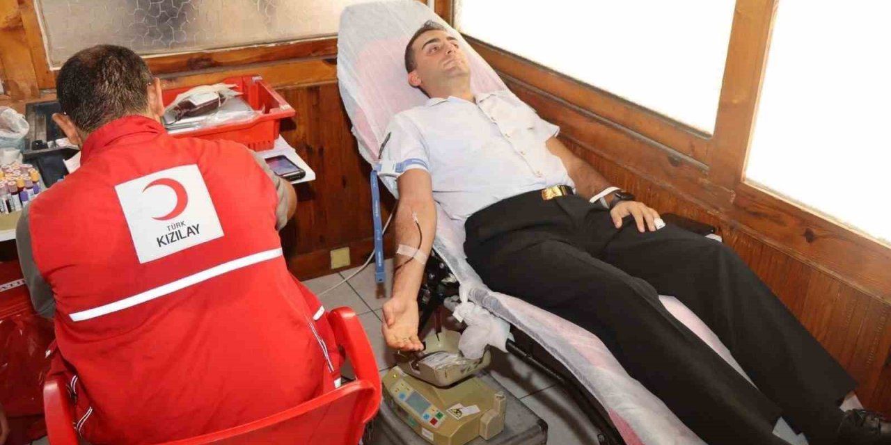 Jandarmadan Kan Bağışına Destek