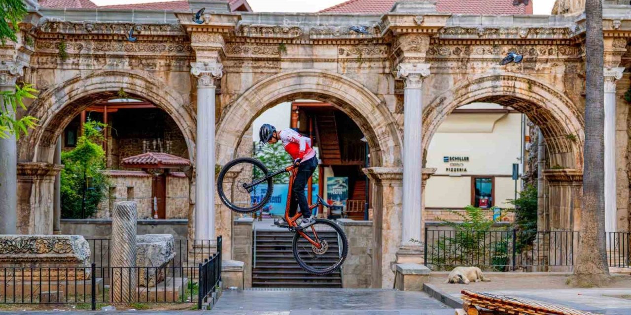 Tarihin Dar Sokaklarında Pedal Sesleri: Pedalia Fest Oldtown Başlıyor