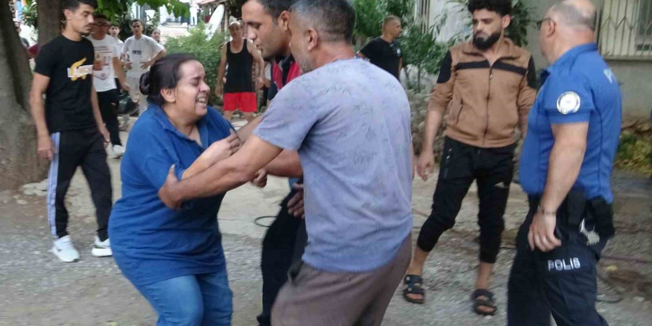 Kızını Alevlerin Arasından Çıkardı, Evi Gözlerinin Önünde Küle Döndü