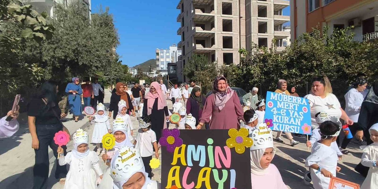 Anamur’da Minikler Kur’an Yolculuğuna Başladı