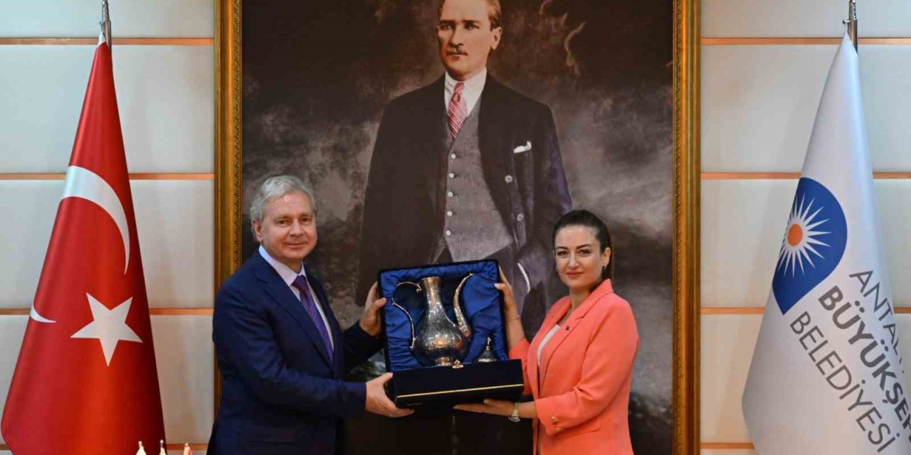 Antalya-moskova Hattında Stratejik Buluşma: "ortaklığımız Yeni Aşamaya Geçiyor"