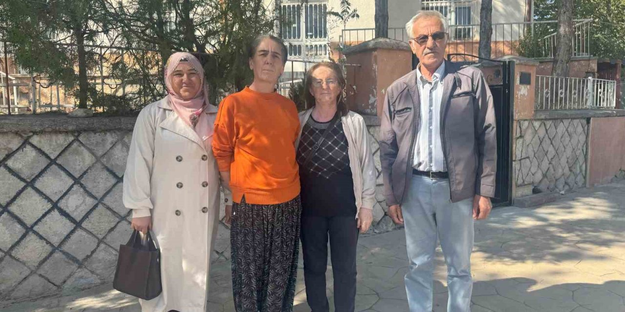 Niğde Fertek Mahallesi’nde Öğrenciler Okula Bisikletle Gidiyor, Aileler Servis İstiyor