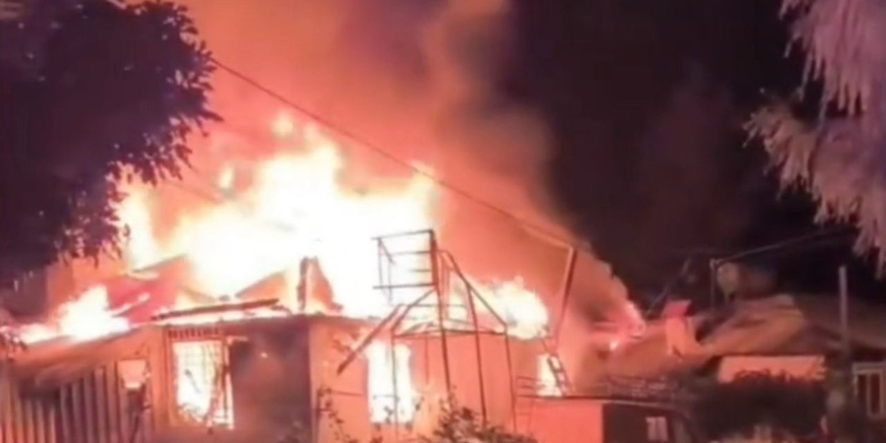 Mersin’de Nene Ve Torun Yangında Hayatını Kaybetti