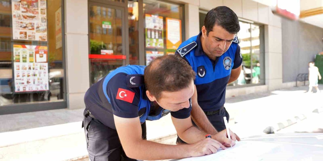 Alanya’da Tarihi Geçmiş Bebek Maması Satan 2 Market Mühürlendi