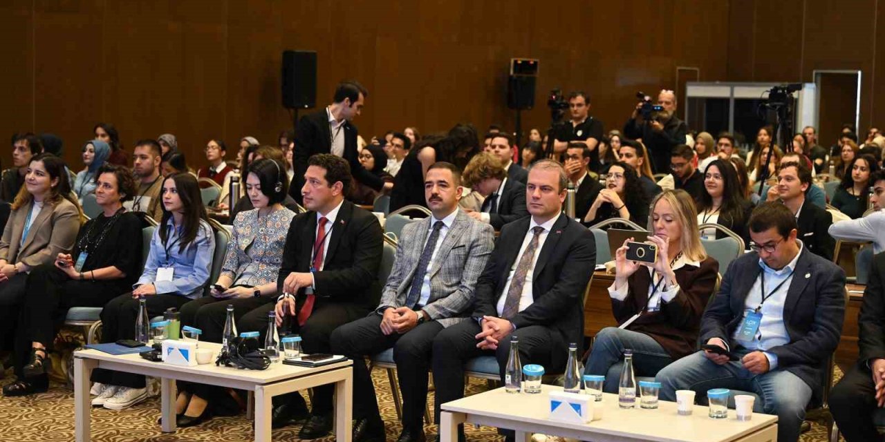 İklim Elçilerinin Katıldığı "lcoy2025" Konya Büyükşehir’in Ev Sahipliğinde Başladı