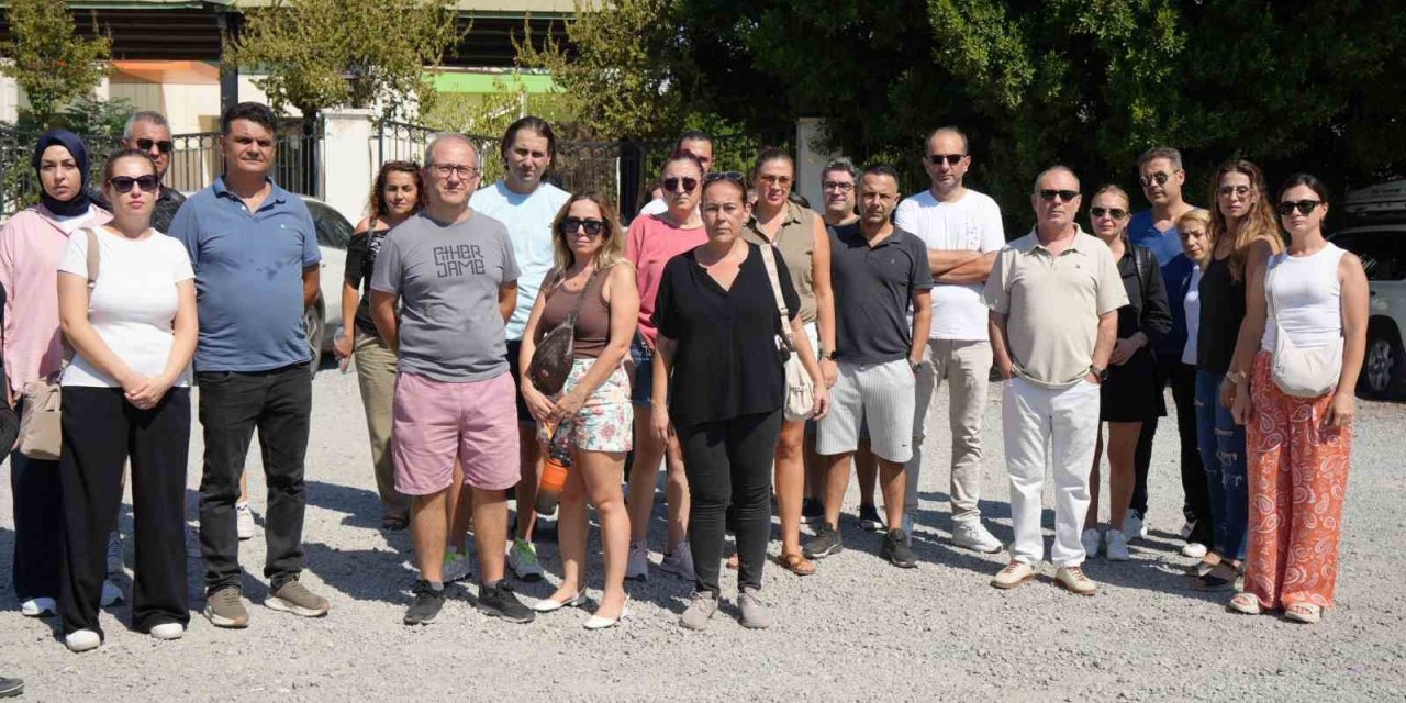 Konyaaltı Doğa Koleji’nin Taşınma Kararına Velilerden Tepki