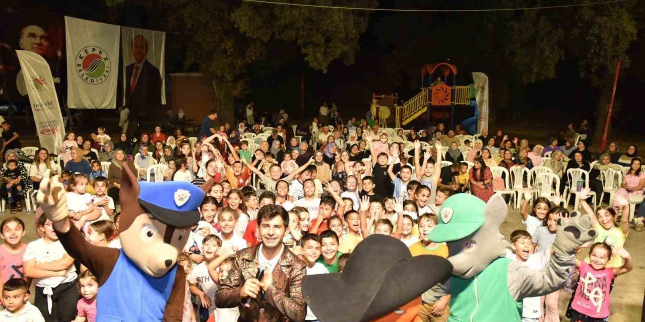 Kepez’de Çocuklar ’sahne Kepez’ İle Coştu