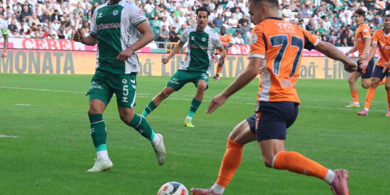 Trendyol Süper Lig: Konyaspor: 2 - Rams Başakşehir: 0 (ilk Yarı)