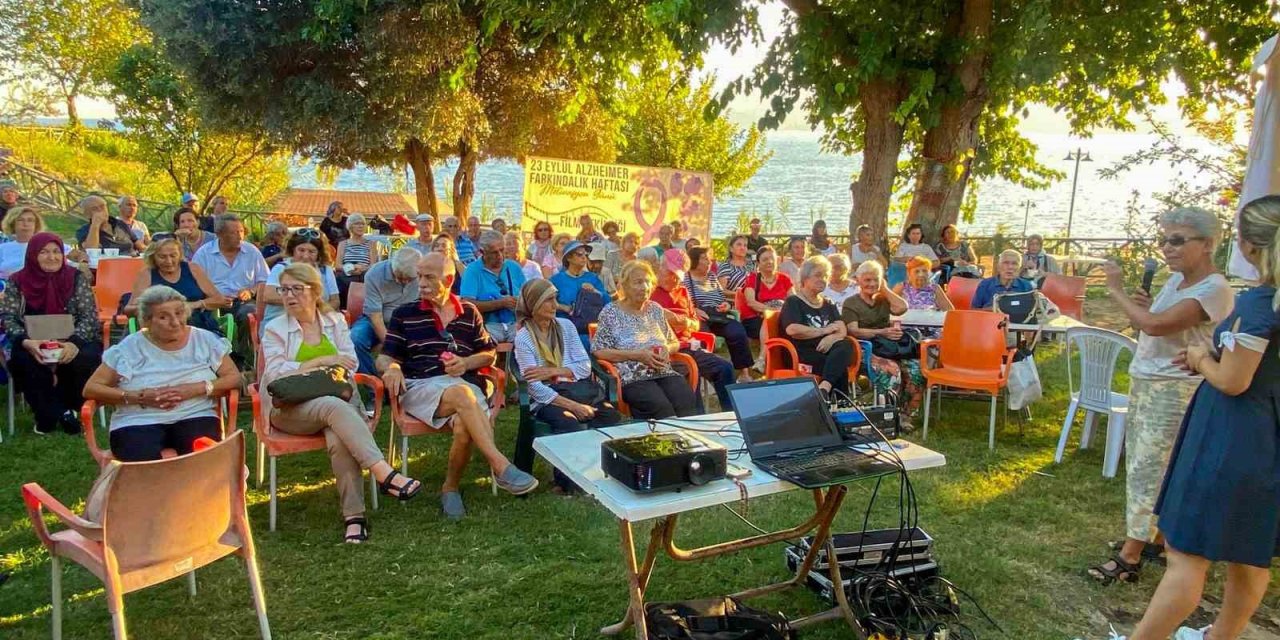Muratpaşa’dan Alzheimer Farkındalık Çalışması