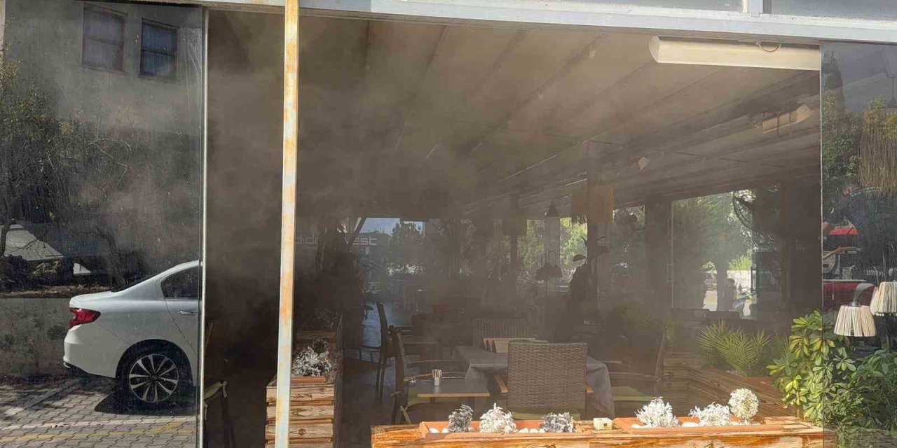 Gazipaşa’da Kafe Bacasındaki Yangını İtfaiye Ekipleri Söndürdü