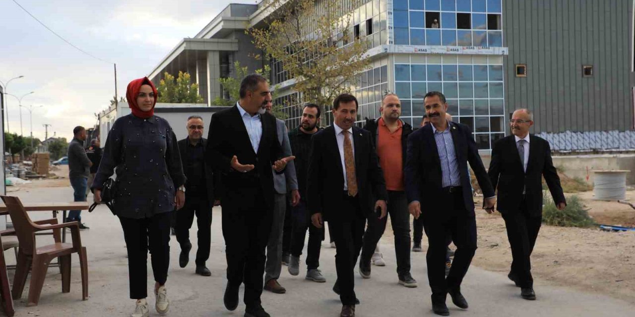 Başkan Kılca, Yaman’a Karatay’daki Yatırımları Anlattı