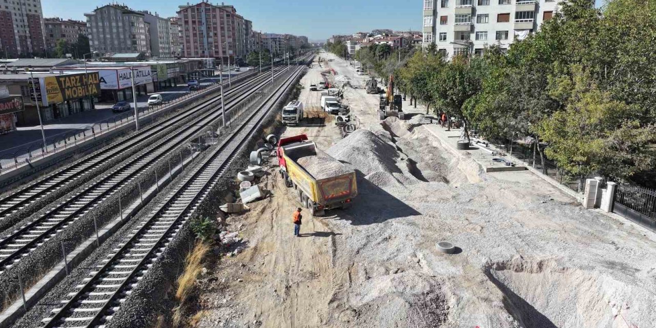 Başkan Altay: "banliyö Hattıyla Daha Hızlı, Güvenli Ve Konforlu Bir Ulaşım İmkanına Kavuşacağız"